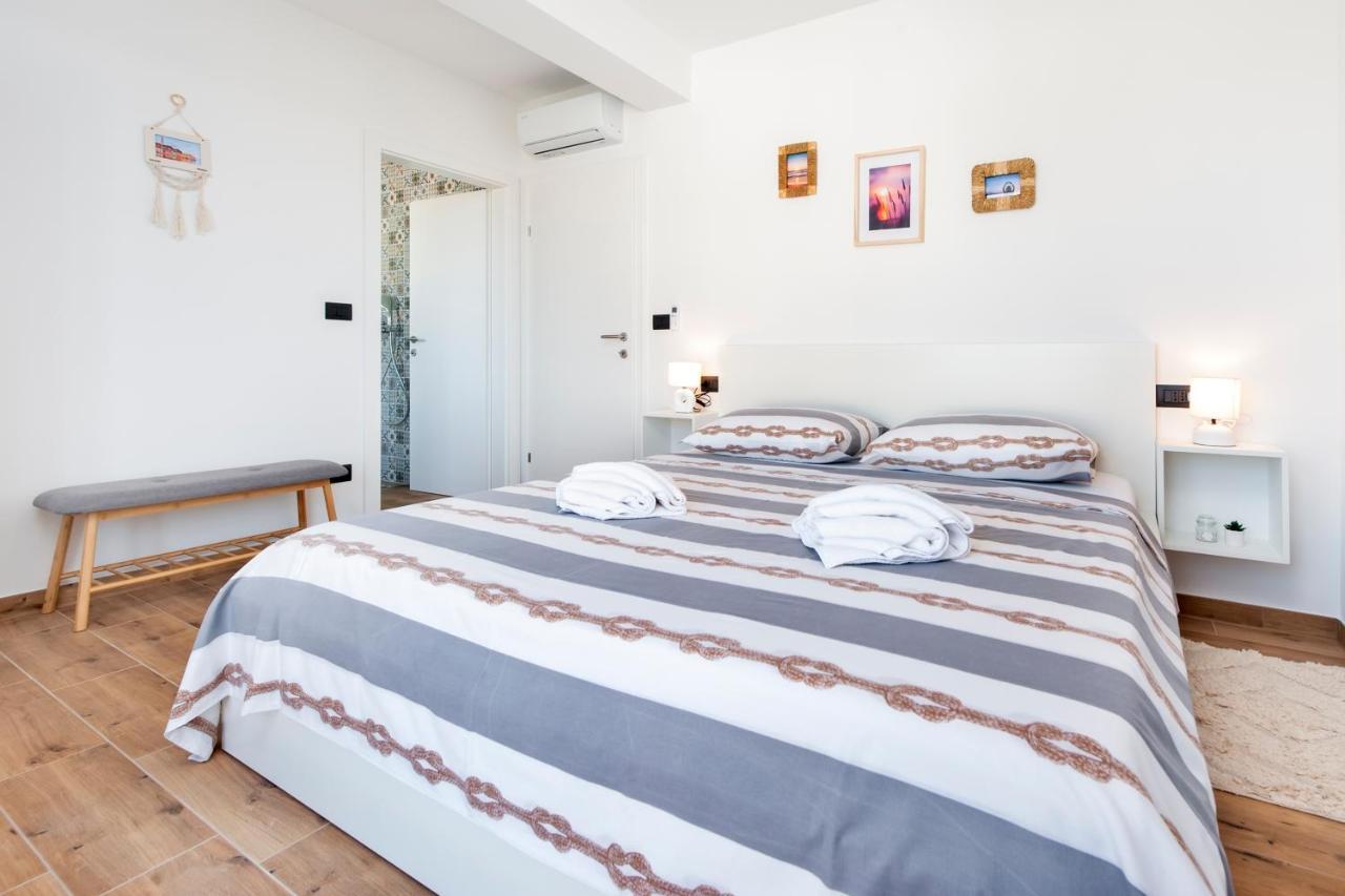 Sunrise & Sunset Apartman *