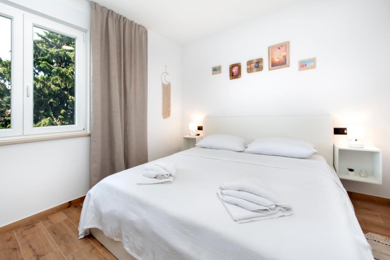 Sunrise & Sunset Apartment